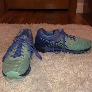 Asics Gel-Quantium180 Tennis shoes